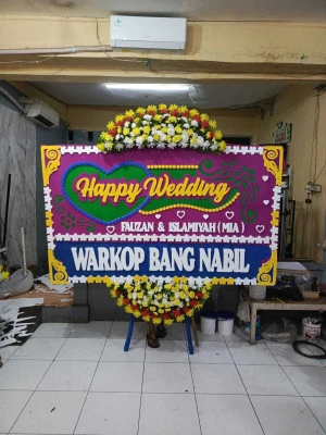 Papan Bunga di Kupen Pringsurat